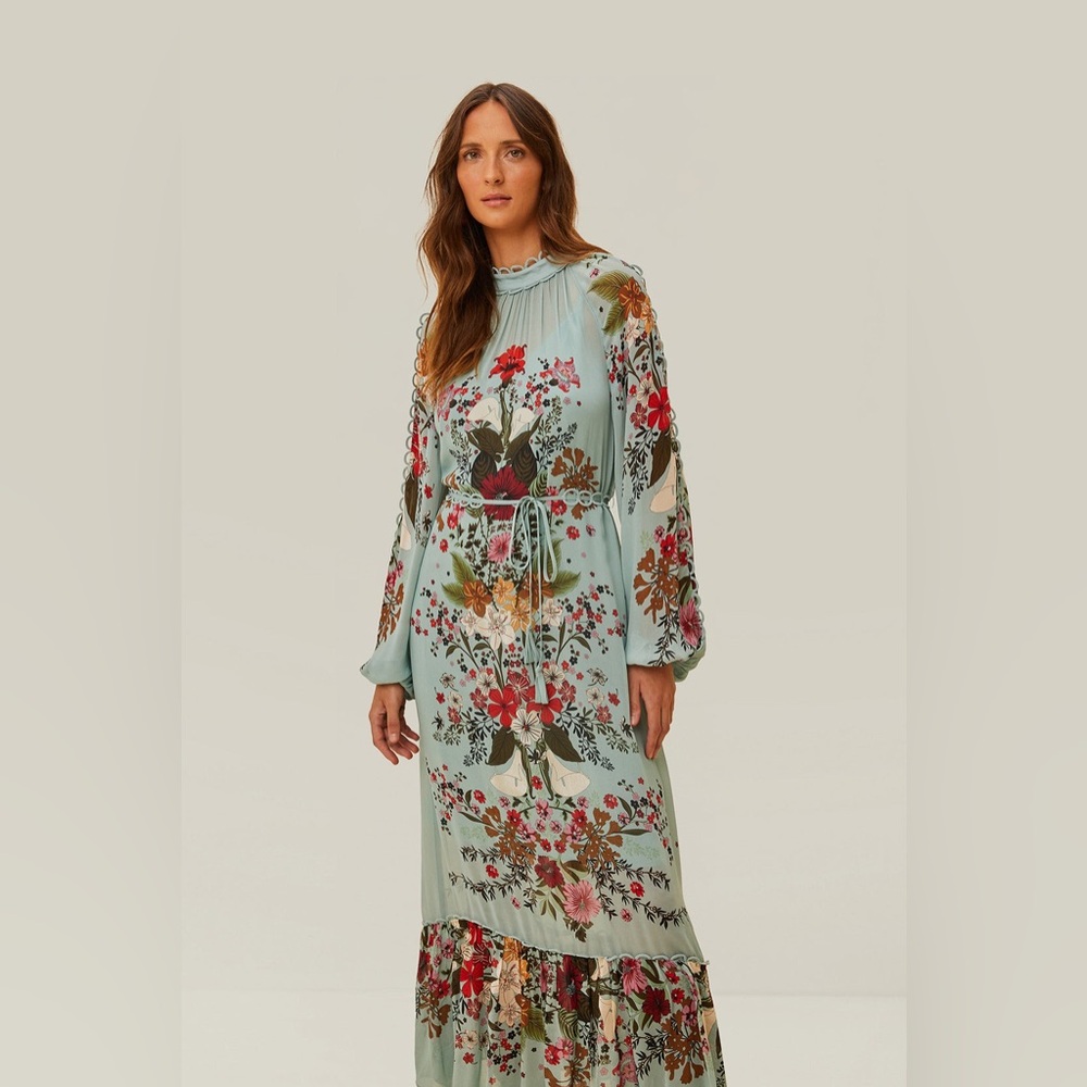 NWT Farm Rio Blue Beauty Bouquet Long Sleeve Maxi Dress small. Feminine, floral - Picture 3 of 9